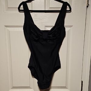 Cole Of California Elegant One-Piece Swimsuit